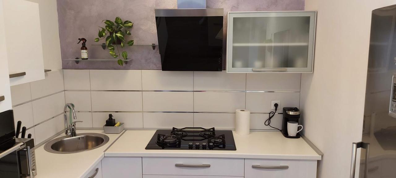 Apartment Pomerio Rijeka Extérieur photo