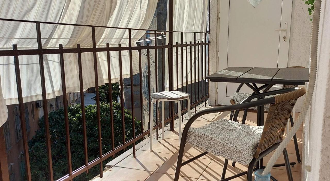 Apartment Pomerio Rijeka Extérieur photo
