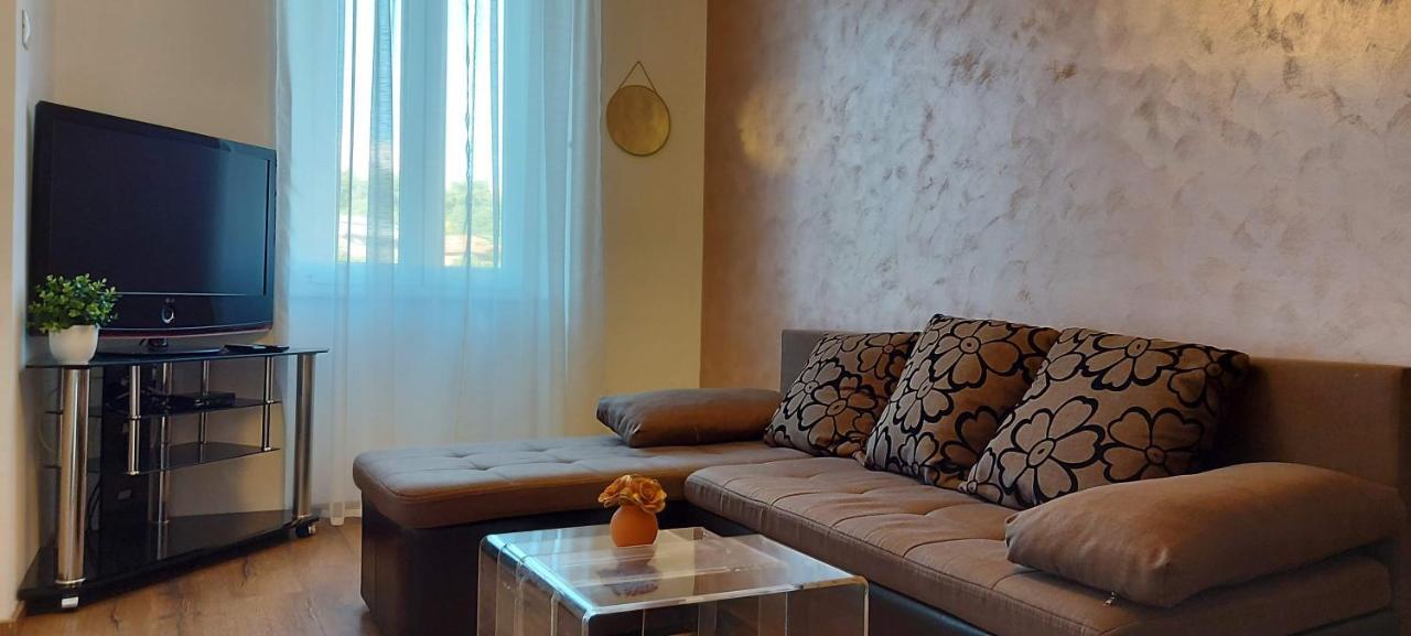 Apartment Pomerio Rijeka Extérieur photo